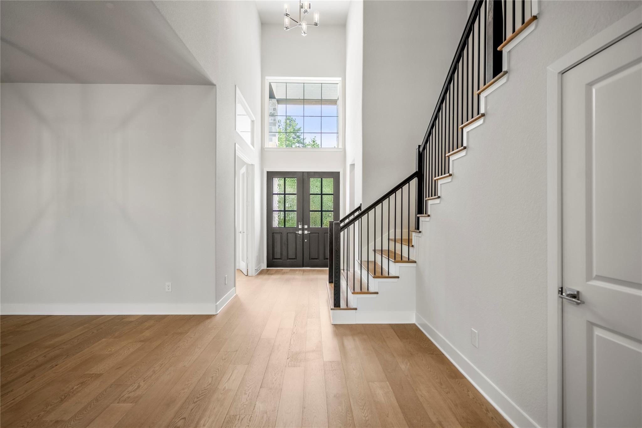 208 Lilac Tree Court