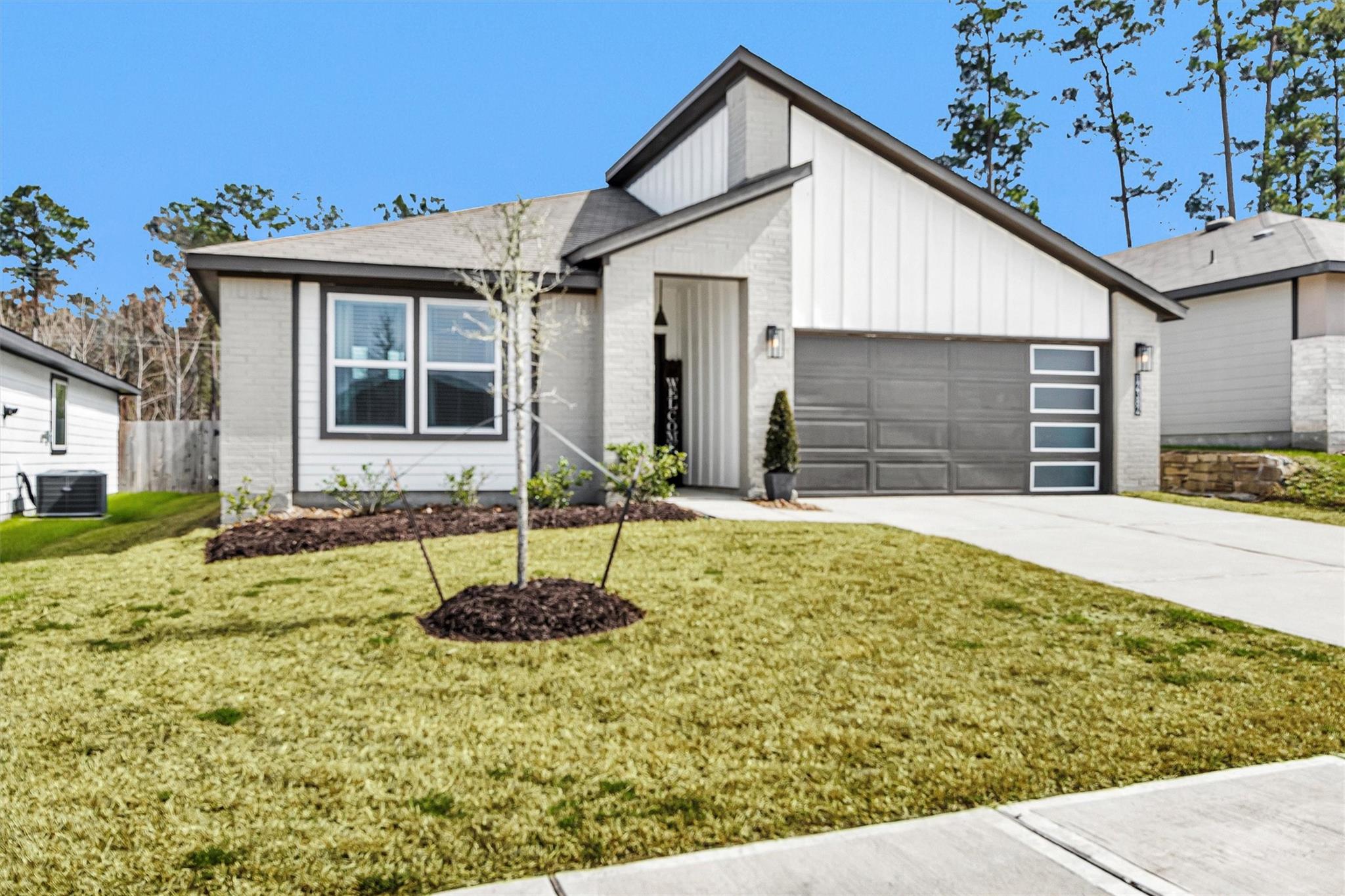 12382 New River Trail