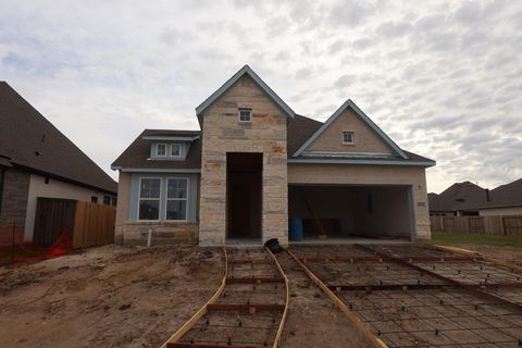 Photo of 12323 Hackberry Drive, Mont Belvieu, TX 77523 (MLS # 88825293)