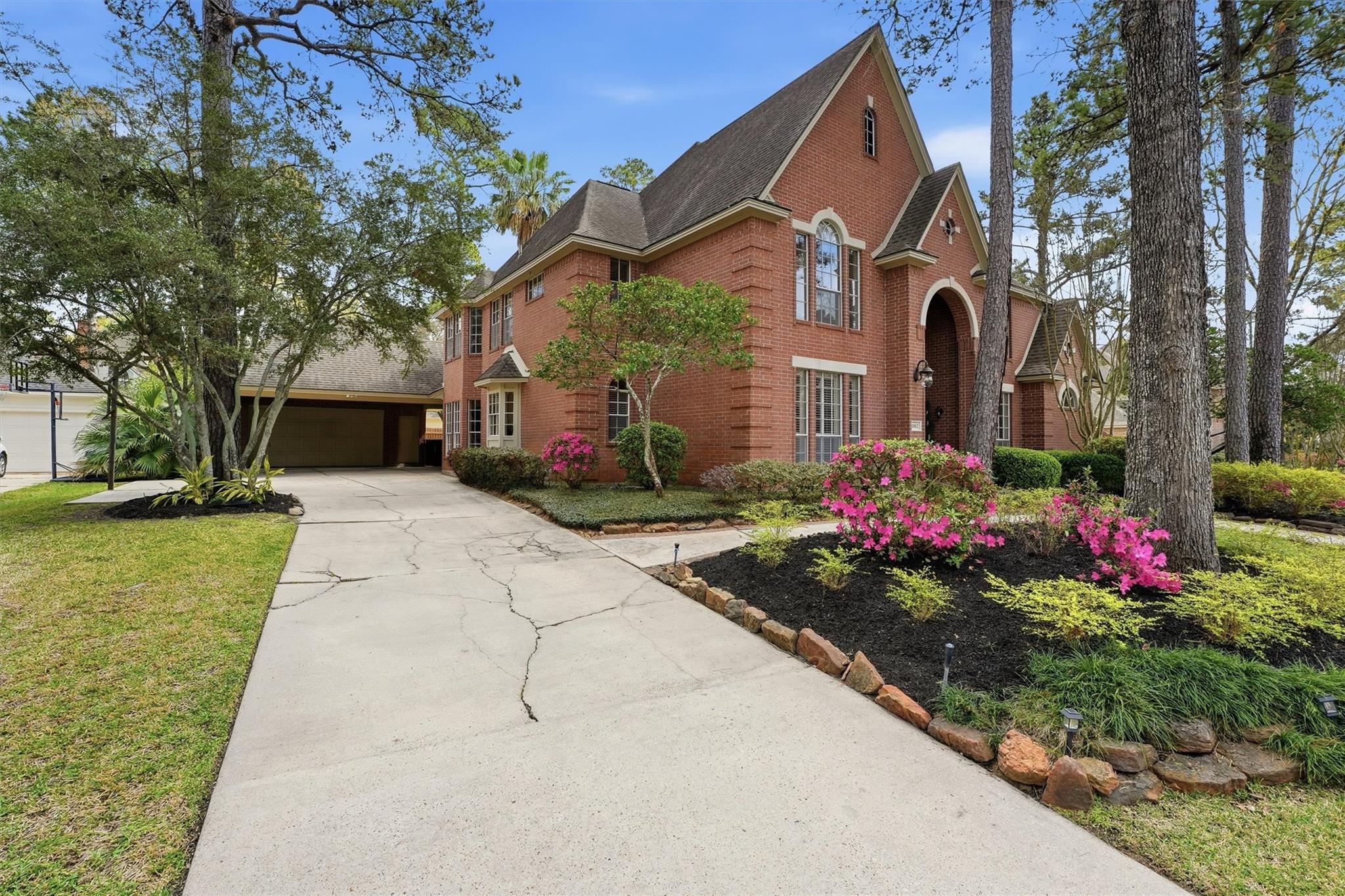 1802 Lofty Maple Trail