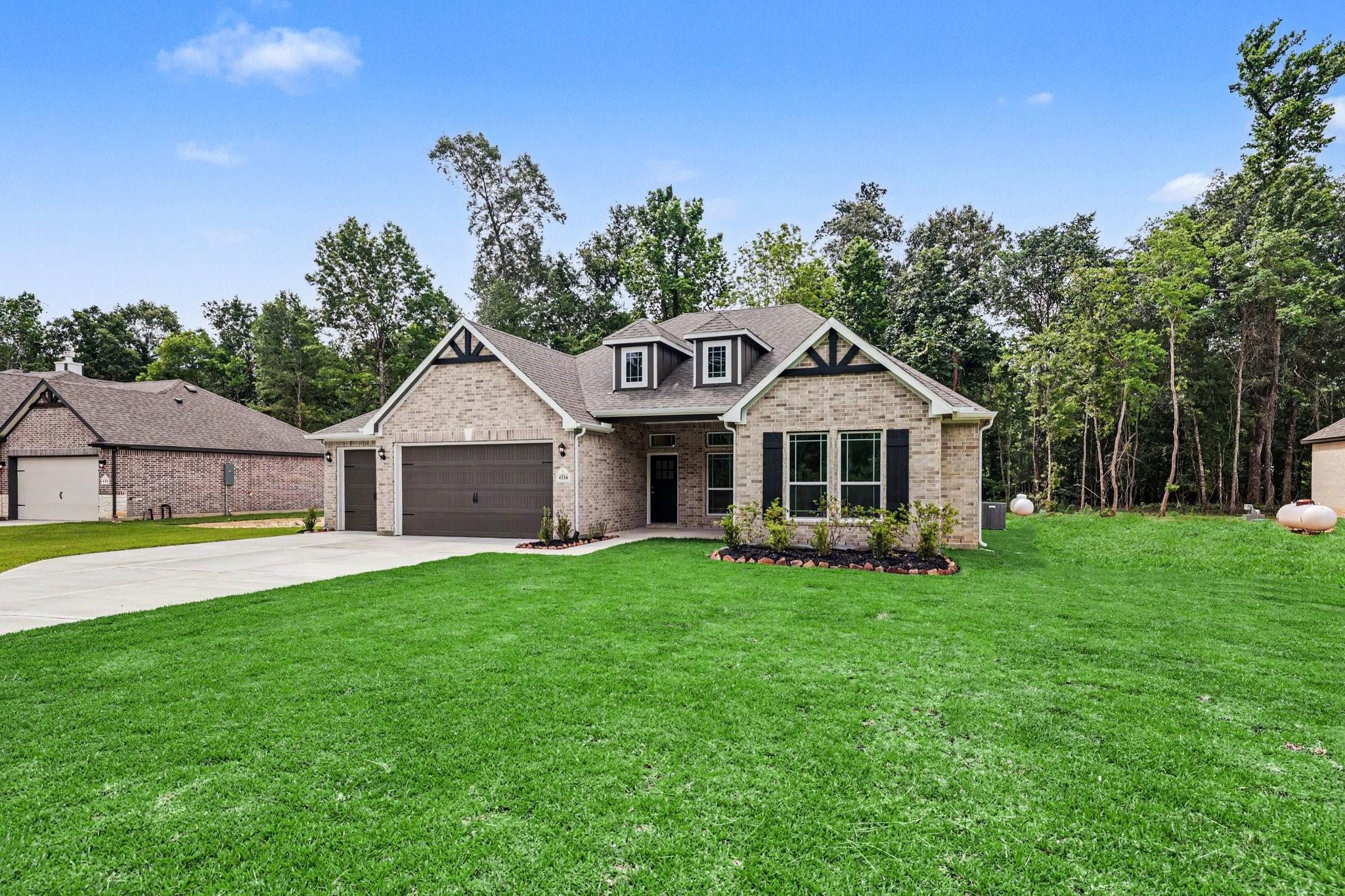 4516 Road 66112