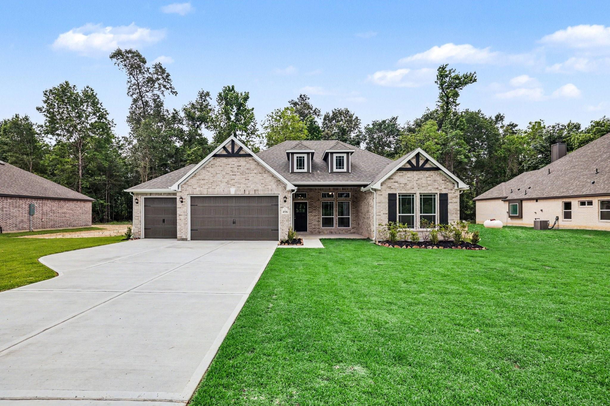 4516 Road 66112