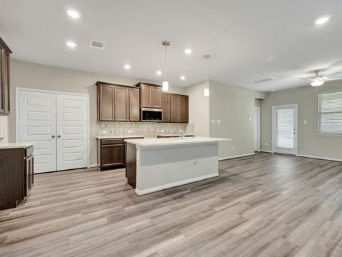 Homes For Sale - 5723 Adamite Way<br/> Harris County, Houston, TX 77048