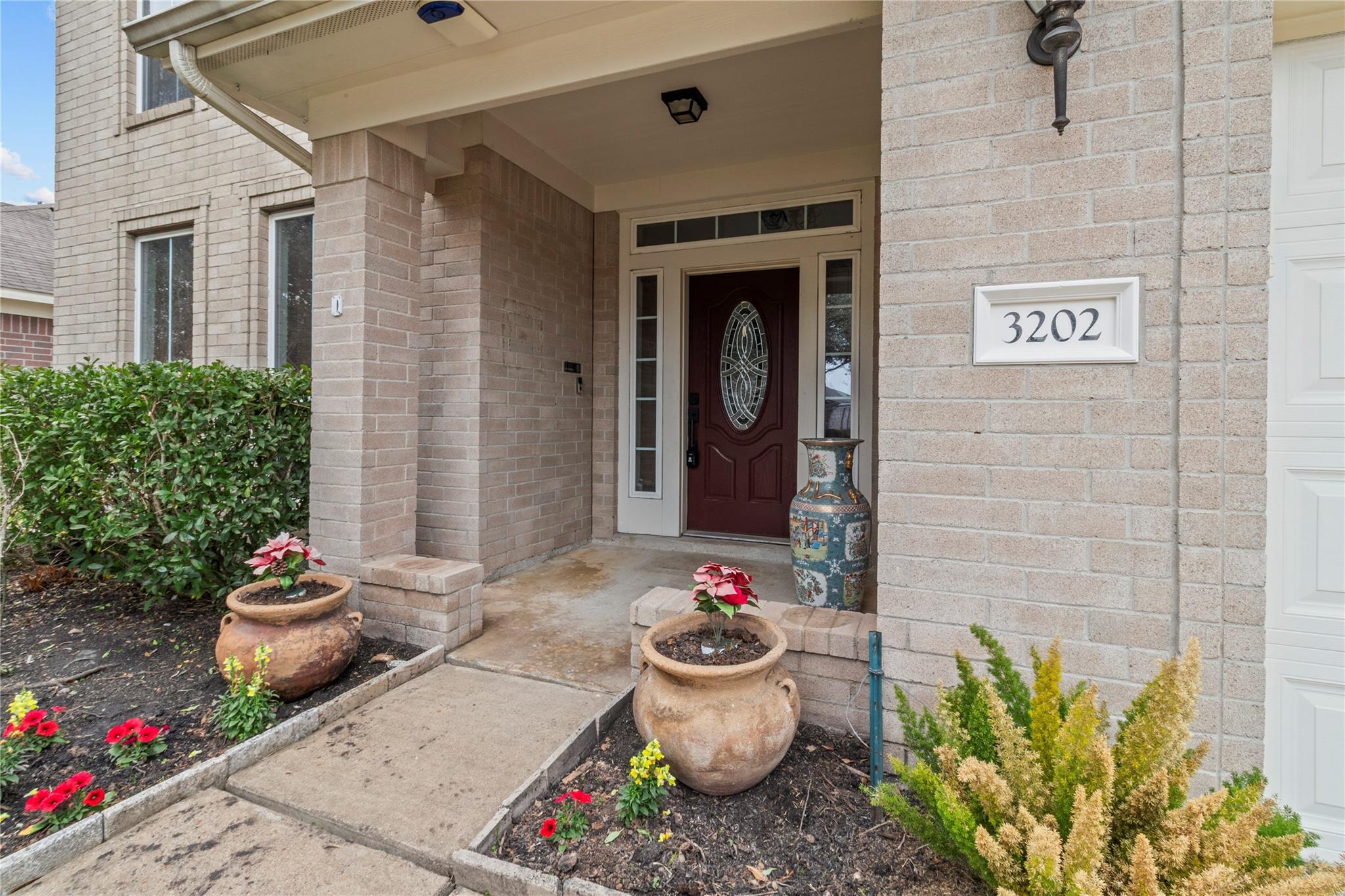 3202 Dogwood Knoll Trail