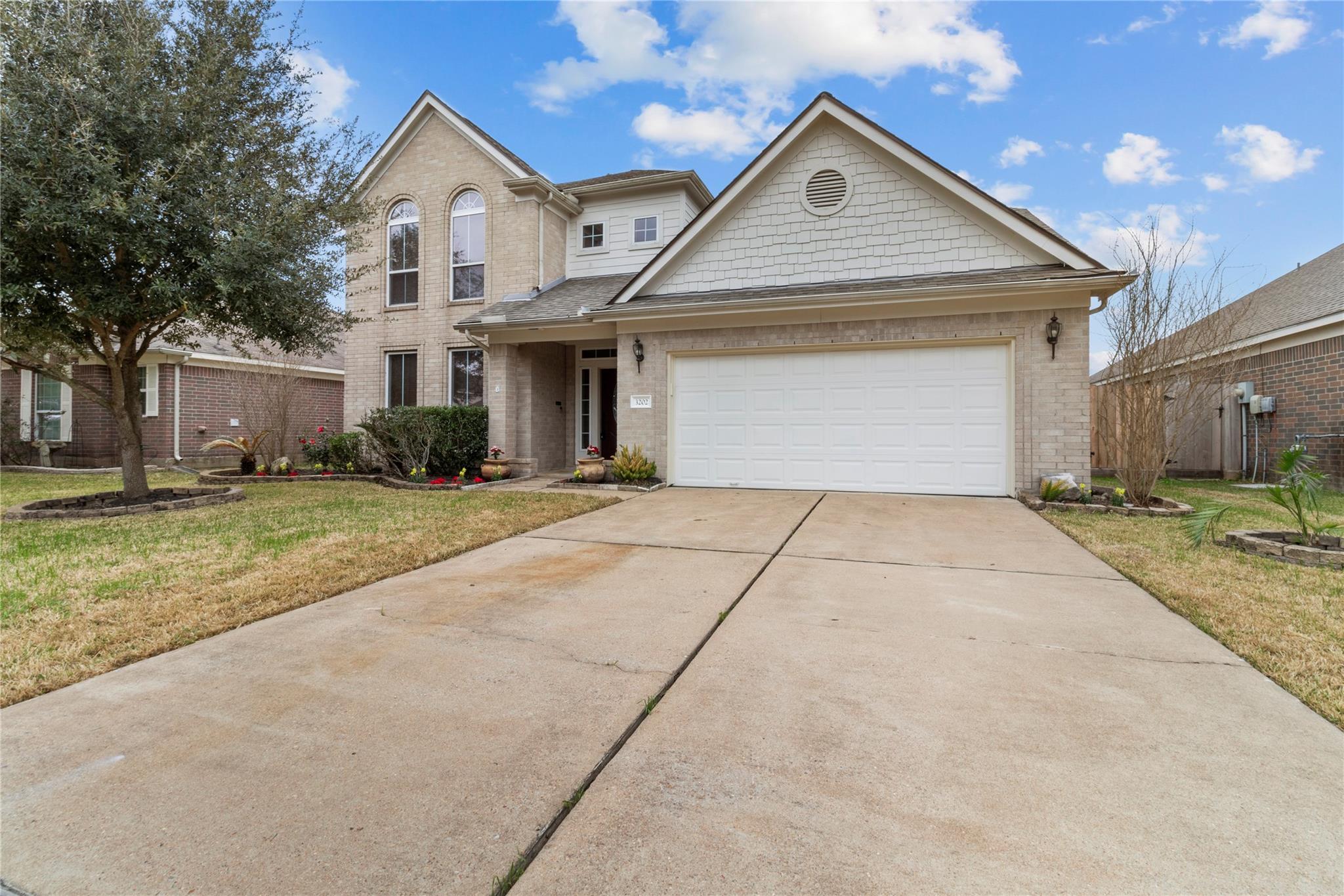 3202 Dogwood Knoll Trail