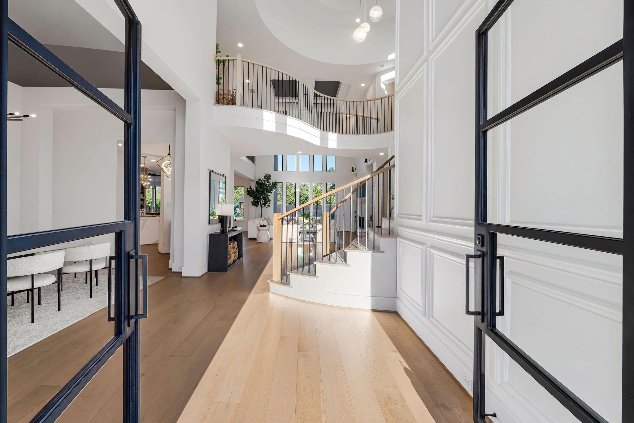 15806 Park Poetry Court