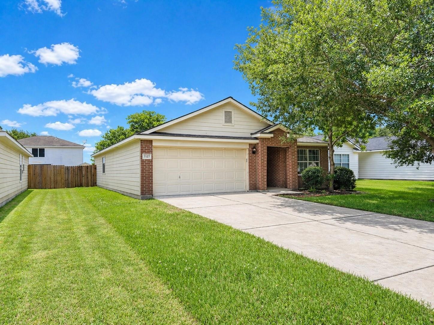 7127 Sunrise Hill Lane