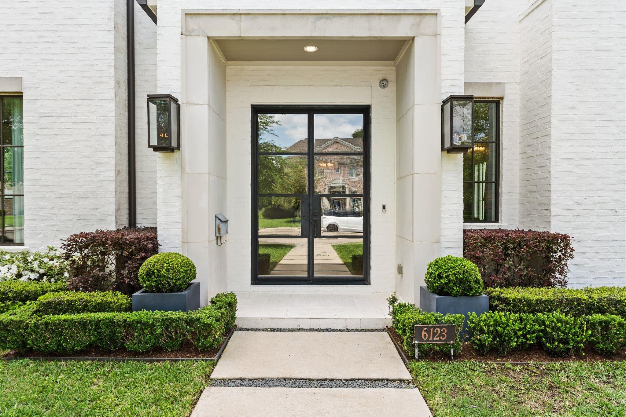 6123 Valley Forge Drive