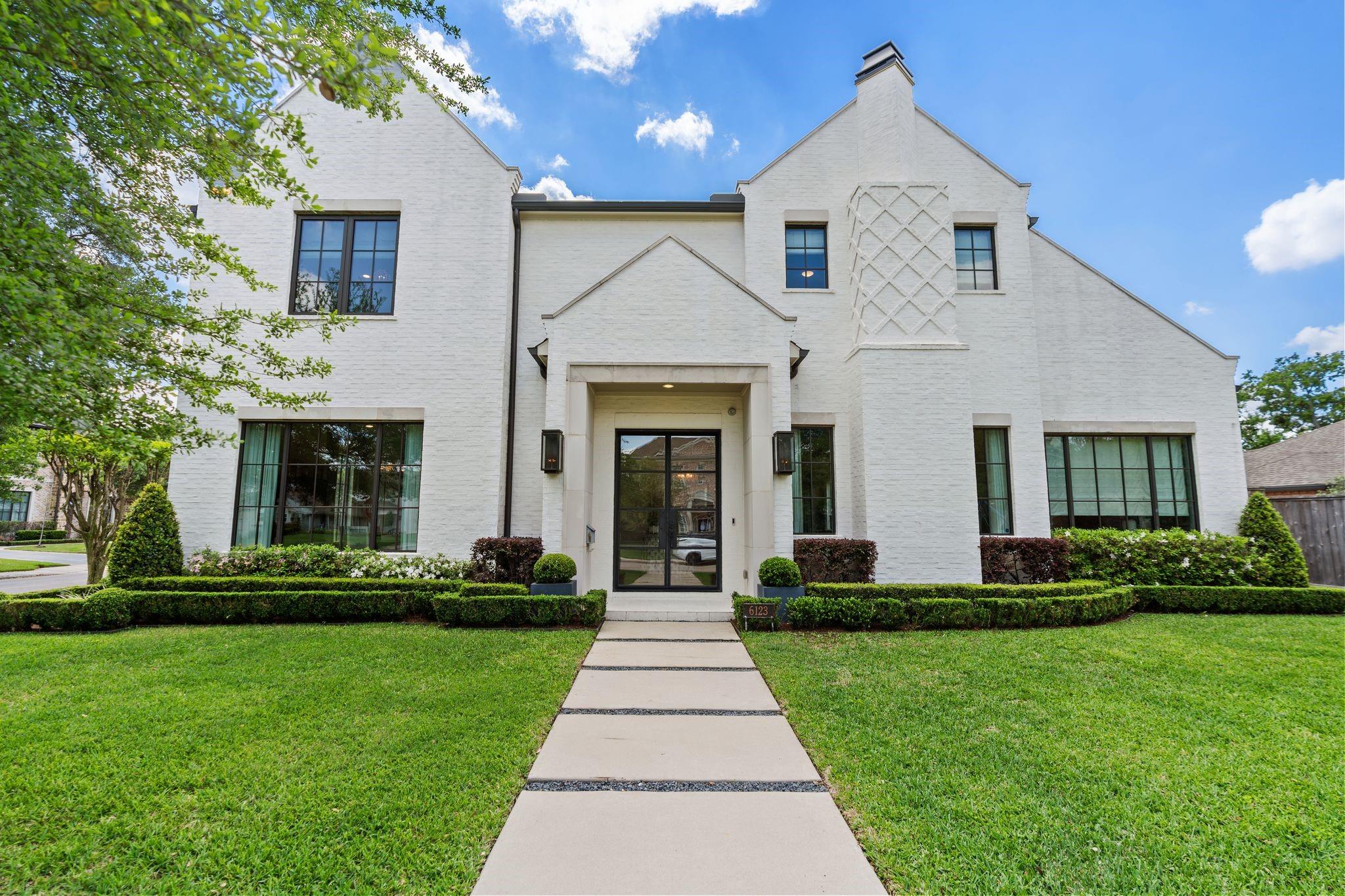 6123 Valley Forge Drive