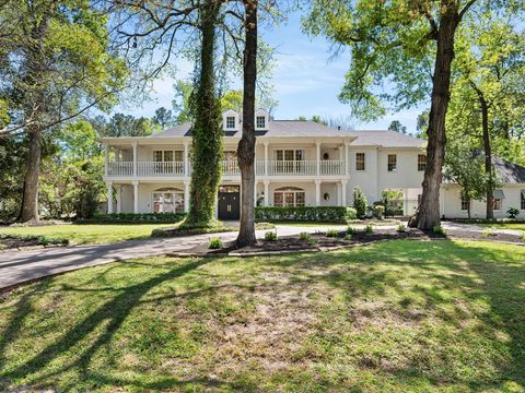 83 S Longspur Drive The Woodlands TX 77380