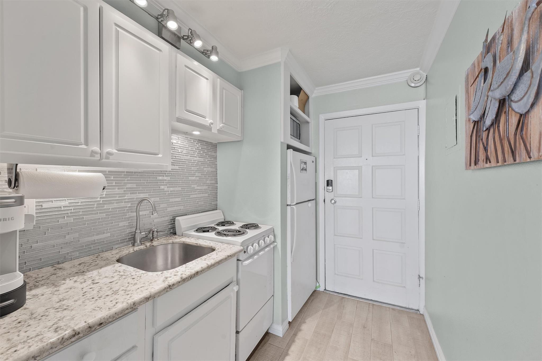 415 E Beach Drive 214