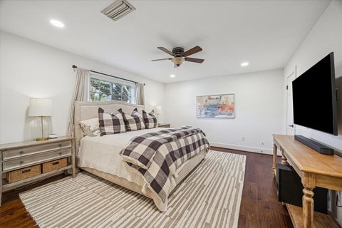 Tiny photo for 10018 Locke Lane, Houston, TX 77042 (MLS # 43812561)