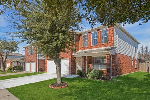 Photo of 15018 Sugar Peak Drive, Sugar Land, TX 77498 (MLS # 71191825)