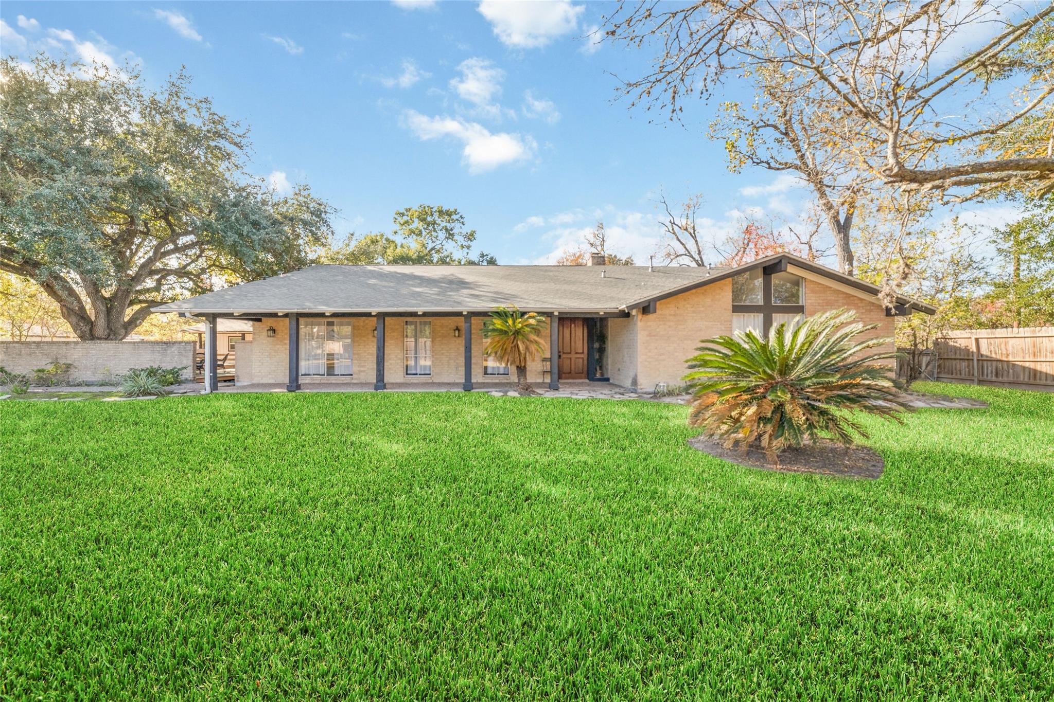 8808 Wateka Drive