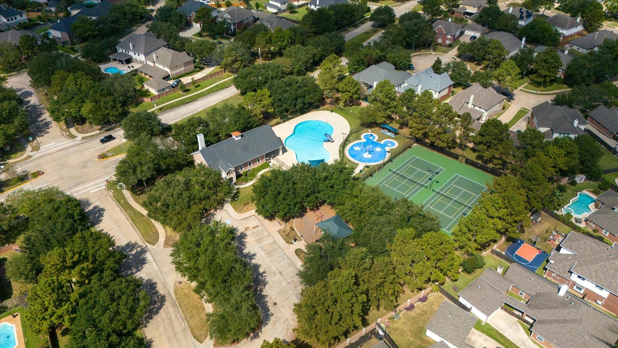 2611 Ranch Lake Lane