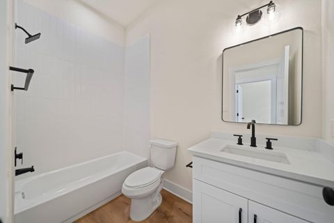 Tiny photo for 234 E 39th Street, Houston, TX 77018 (MLS # 24726521)