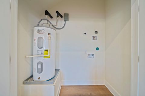 Tiny photo for 234 E 39th Street, Houston, TX 77018 (MLS # 24726521)