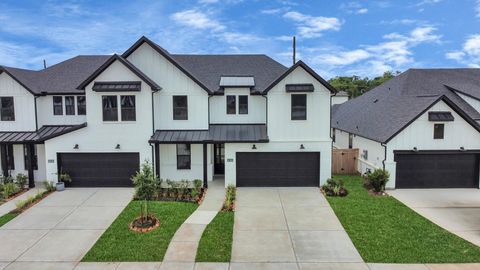 Photo of 10326 Water Harbor Drive, Missouri City, TX 77459 (MLS # 38373035)