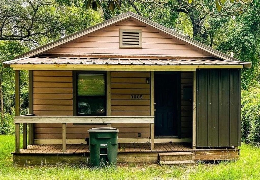 Photo of 3005 Old Houston Road #C, Huntsville, TX 77340 (MLS # 55717145)