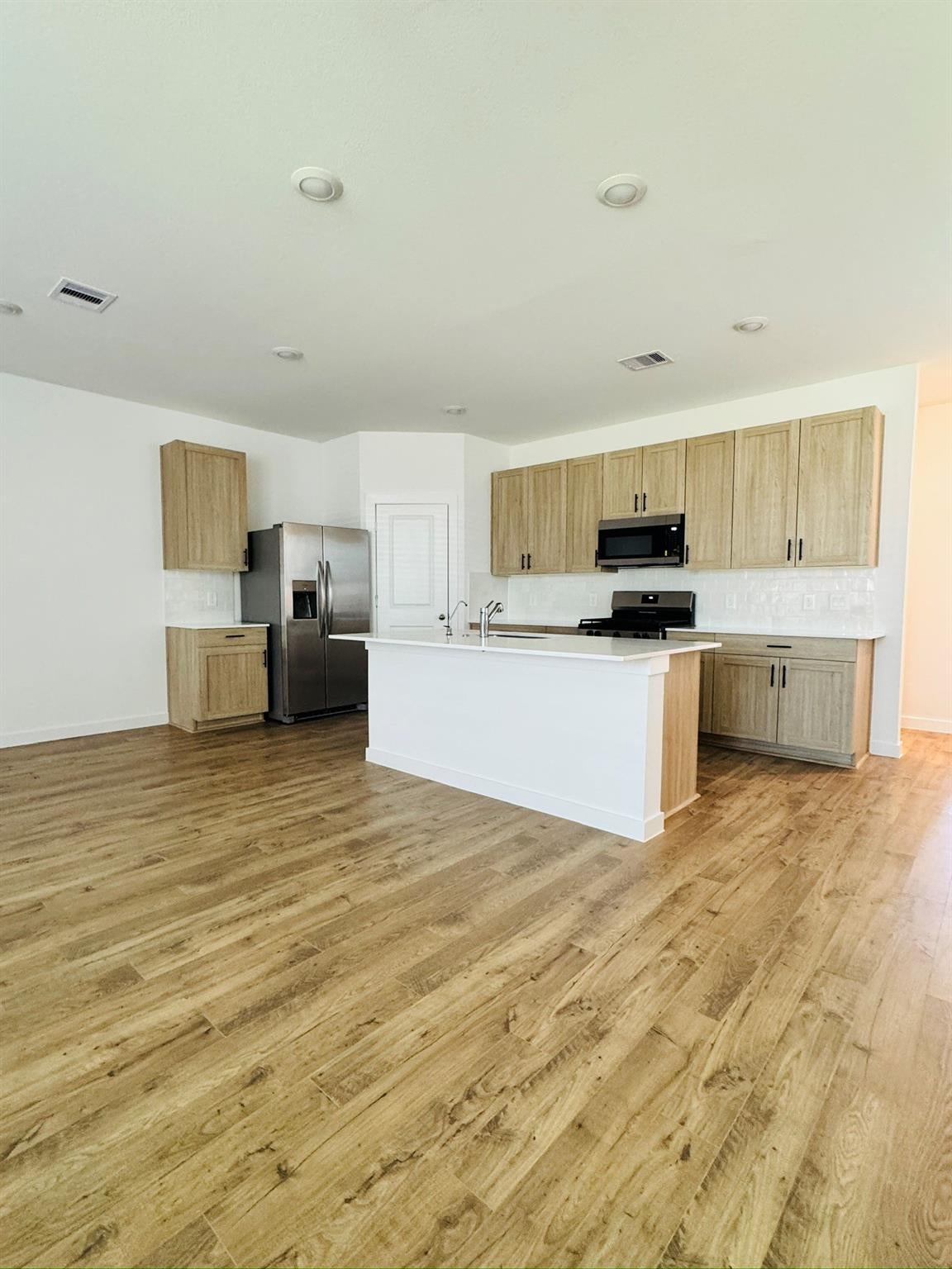 3514 Goldfinch Woods Dr