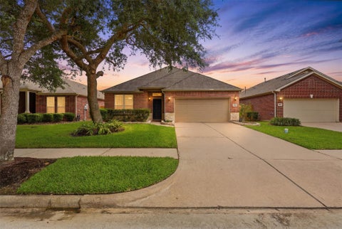 Photo of 721 Rufina Street, League City, TX 77573 (MLS # 62071944)