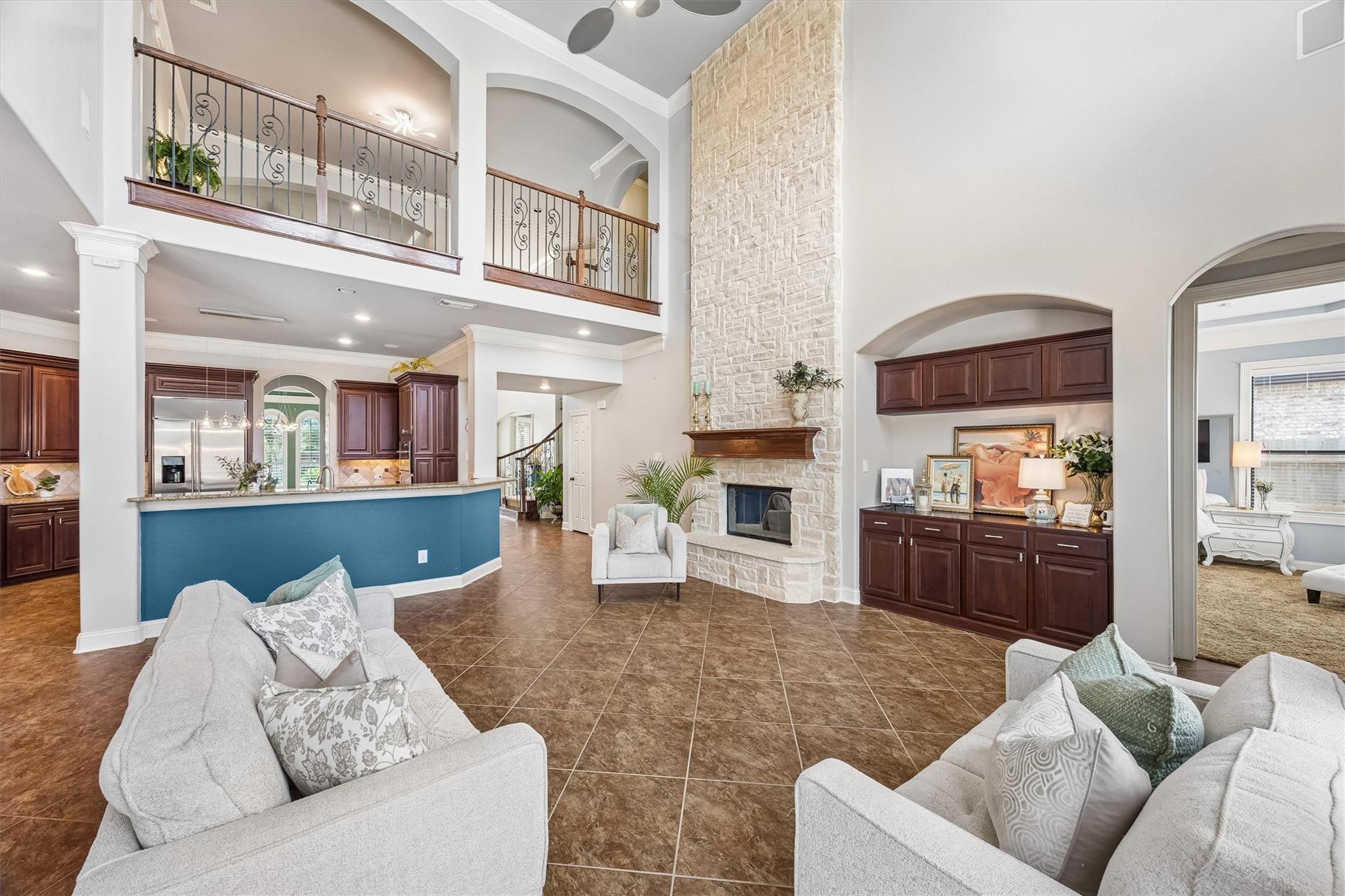 2504 Baywater Canyon Drive