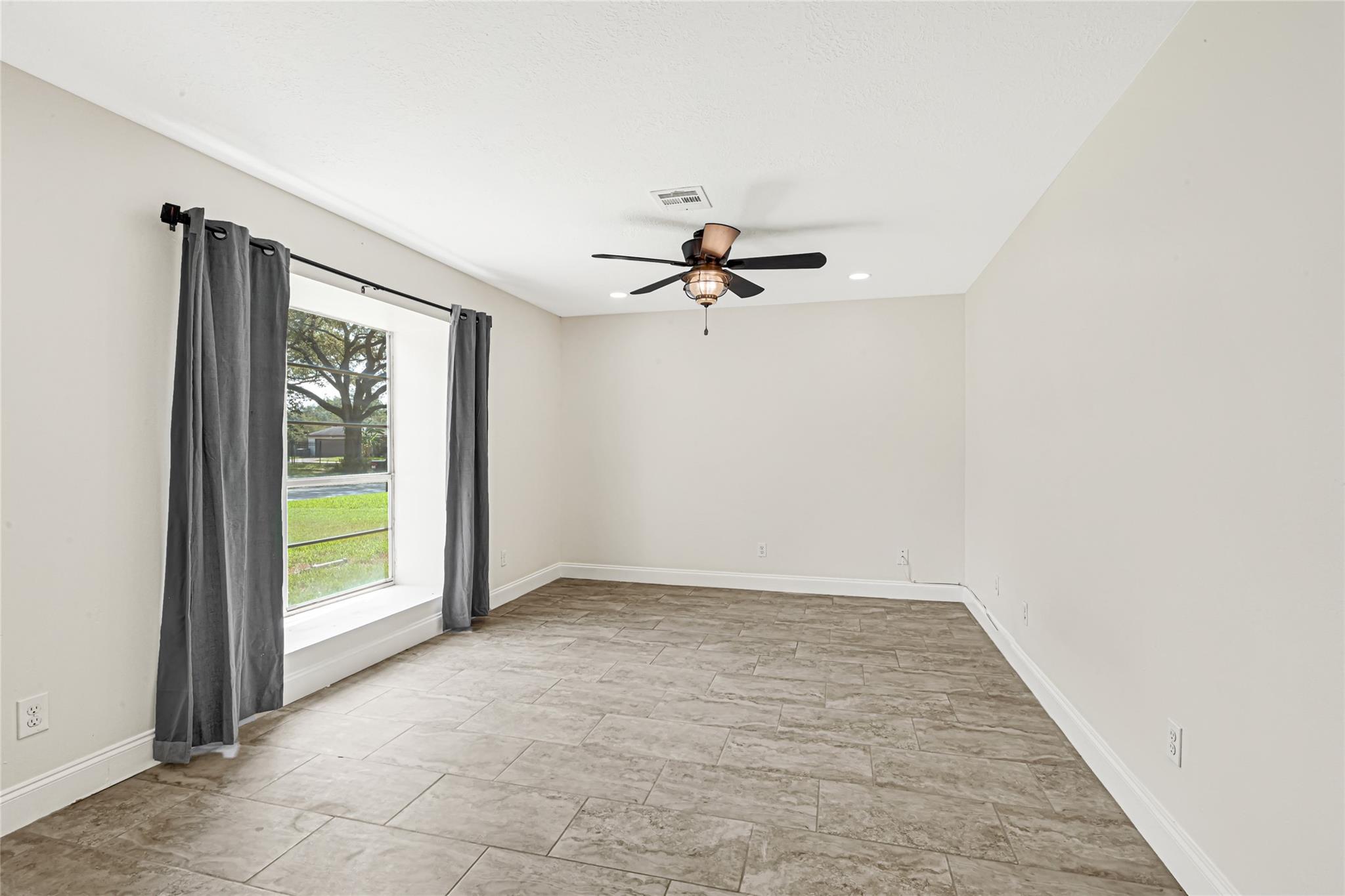 1609 Heights Drive