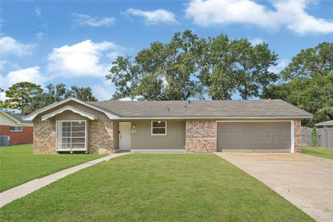 Photo of 1609 Heights Drive, Katy, TX 77493 (MLS # 20638383)