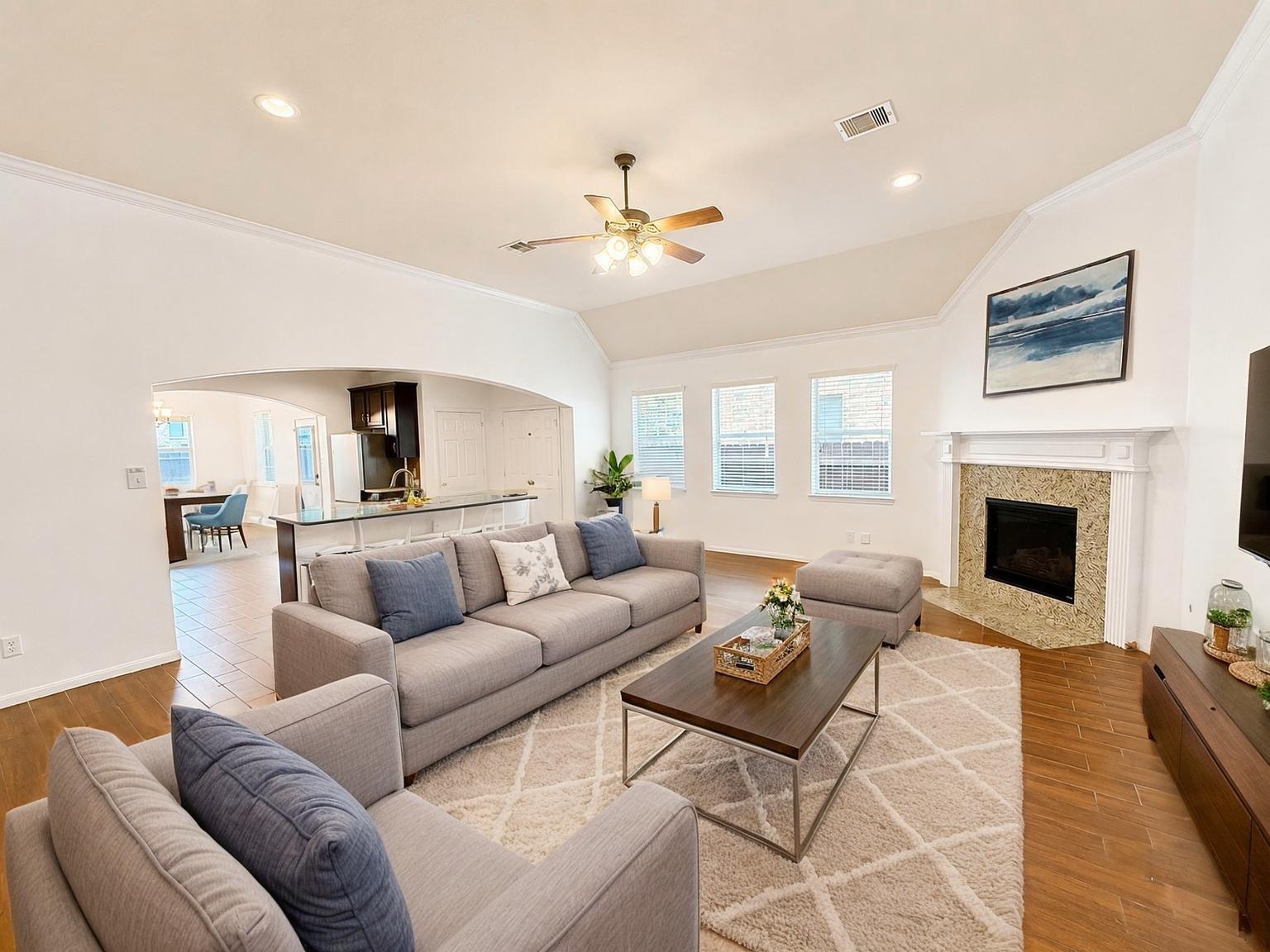 24334 Piazza Drive
