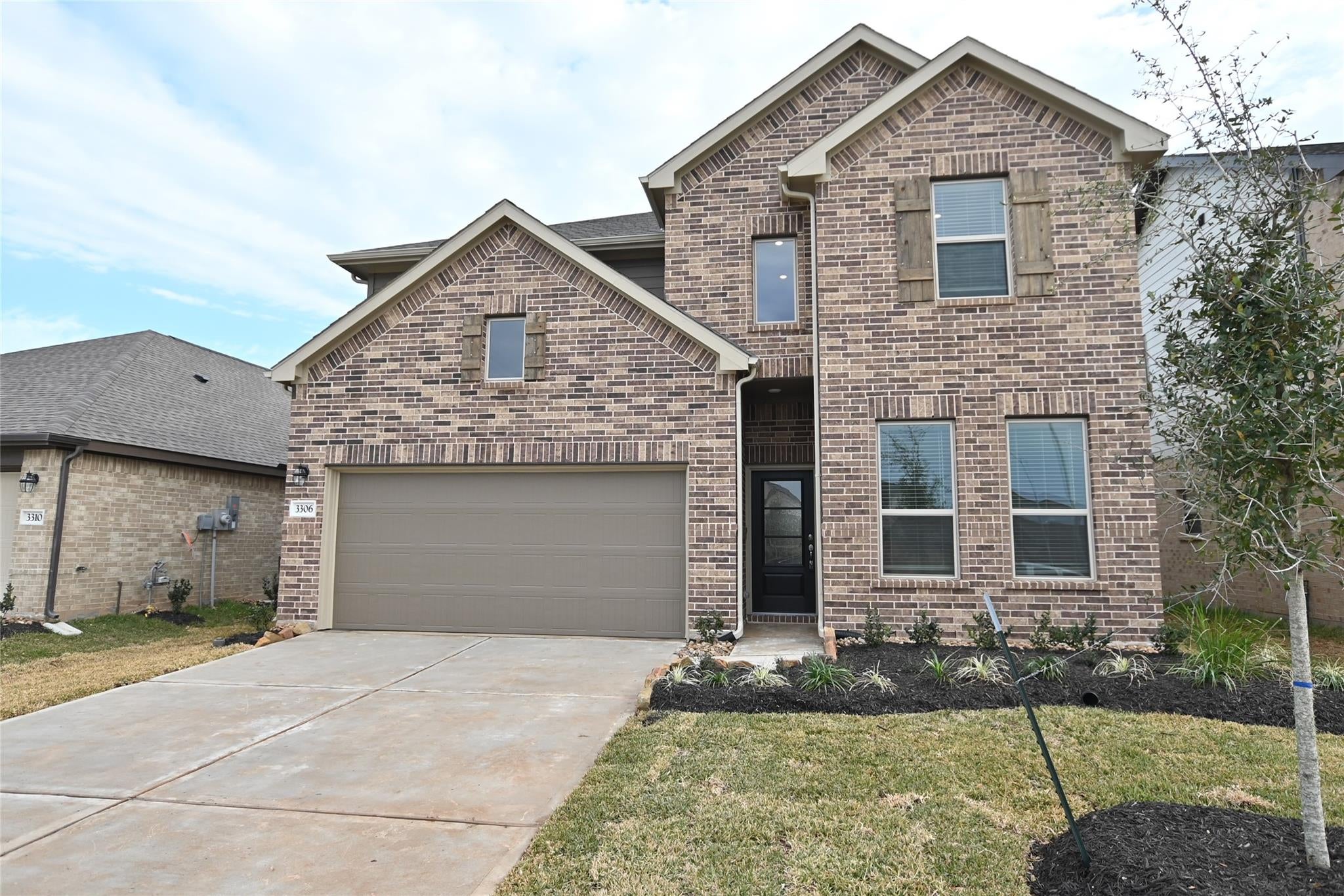 3306 Driftwood Meadow Lane