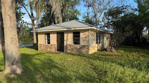 215 Weldon Livingston TX 77351