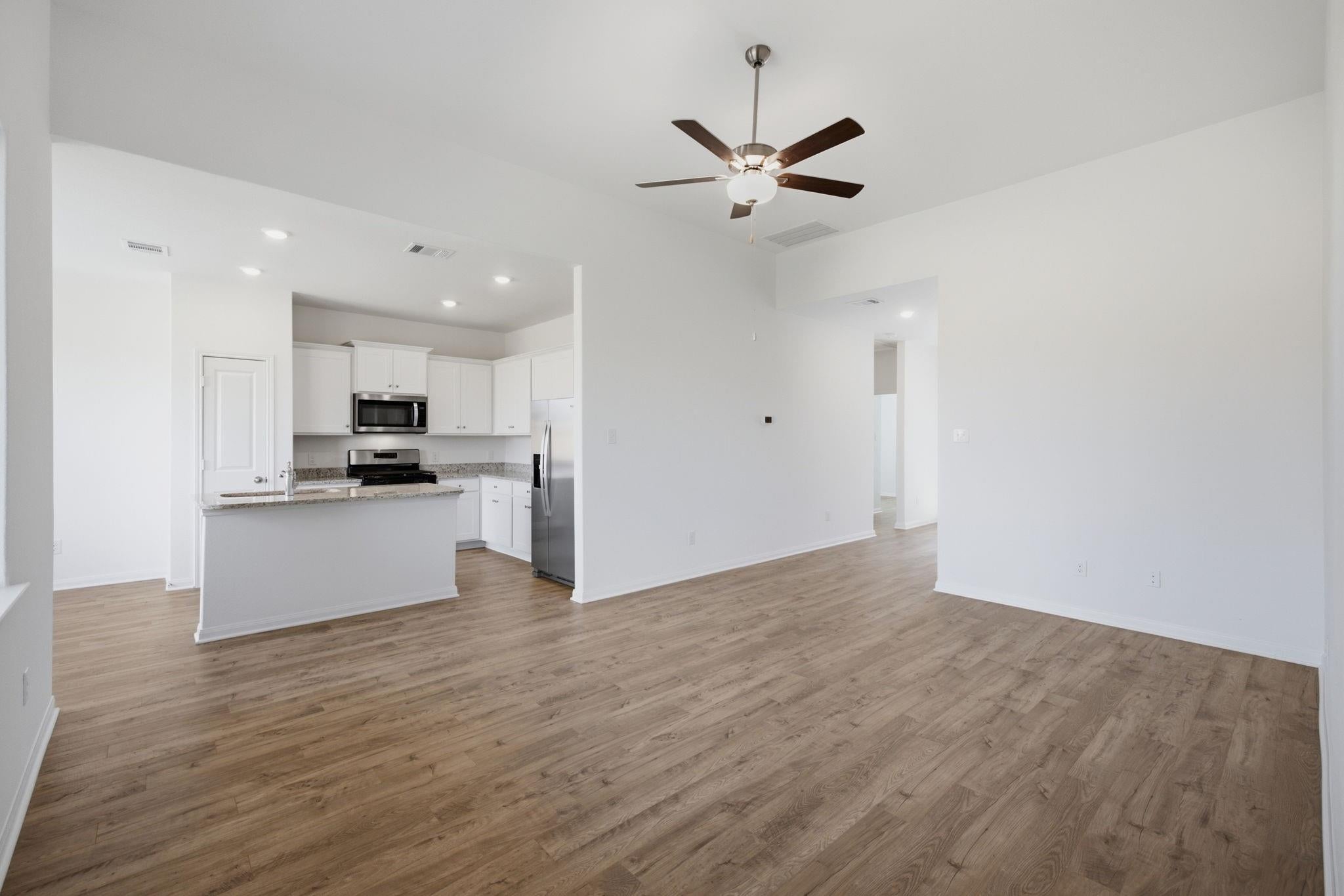 1627 Branley Trail