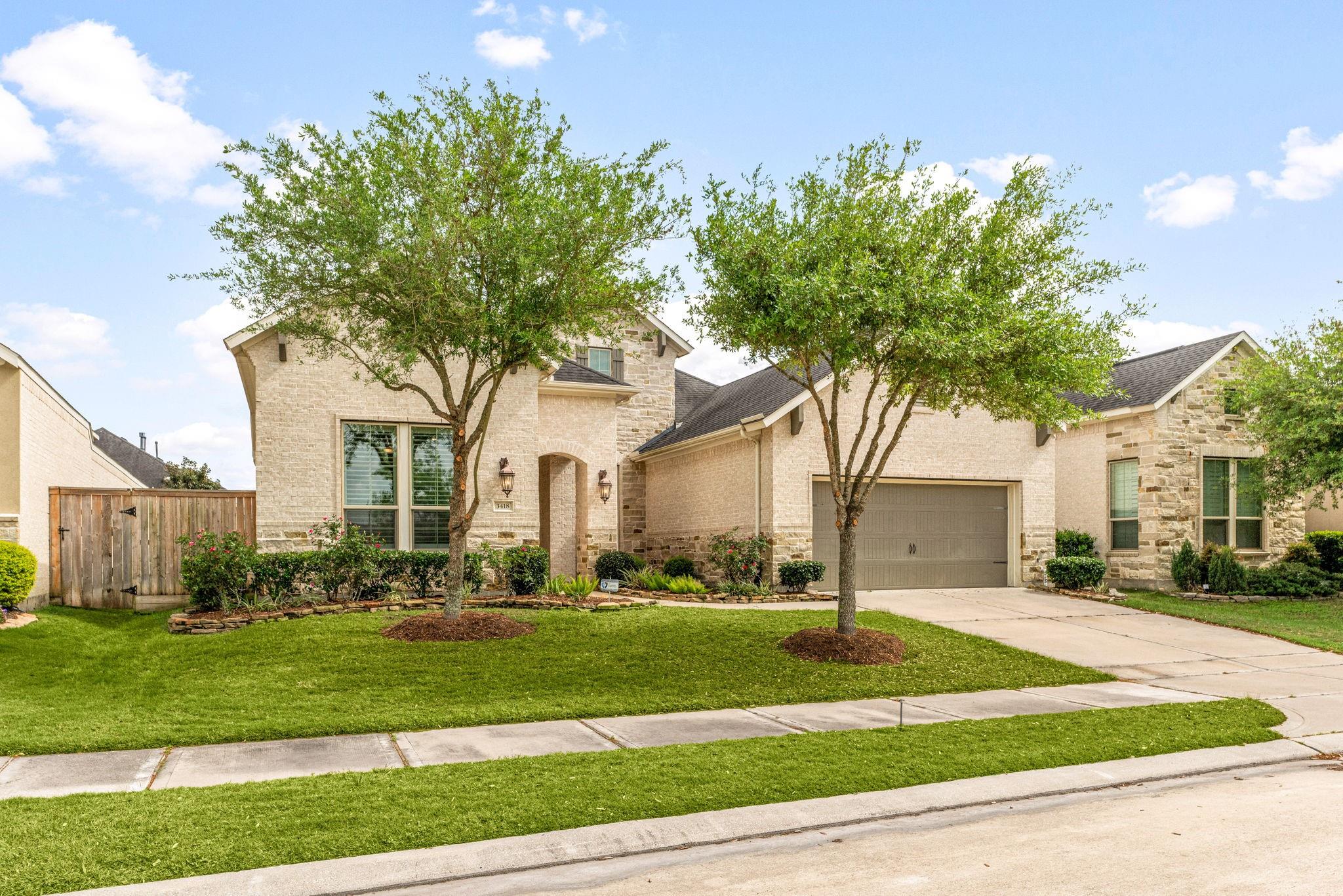 3418 Sherbrooke Manor Court