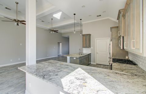 Tiny photo for 610 Rain Cloud Drive, Baytown, TX 77523 (MLS # 74986066)