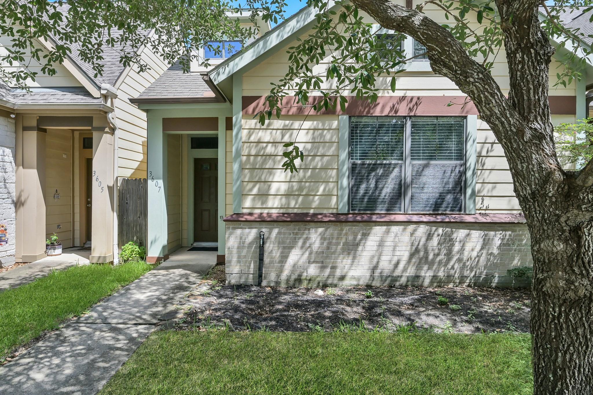 3607 Cedar Flats Lane