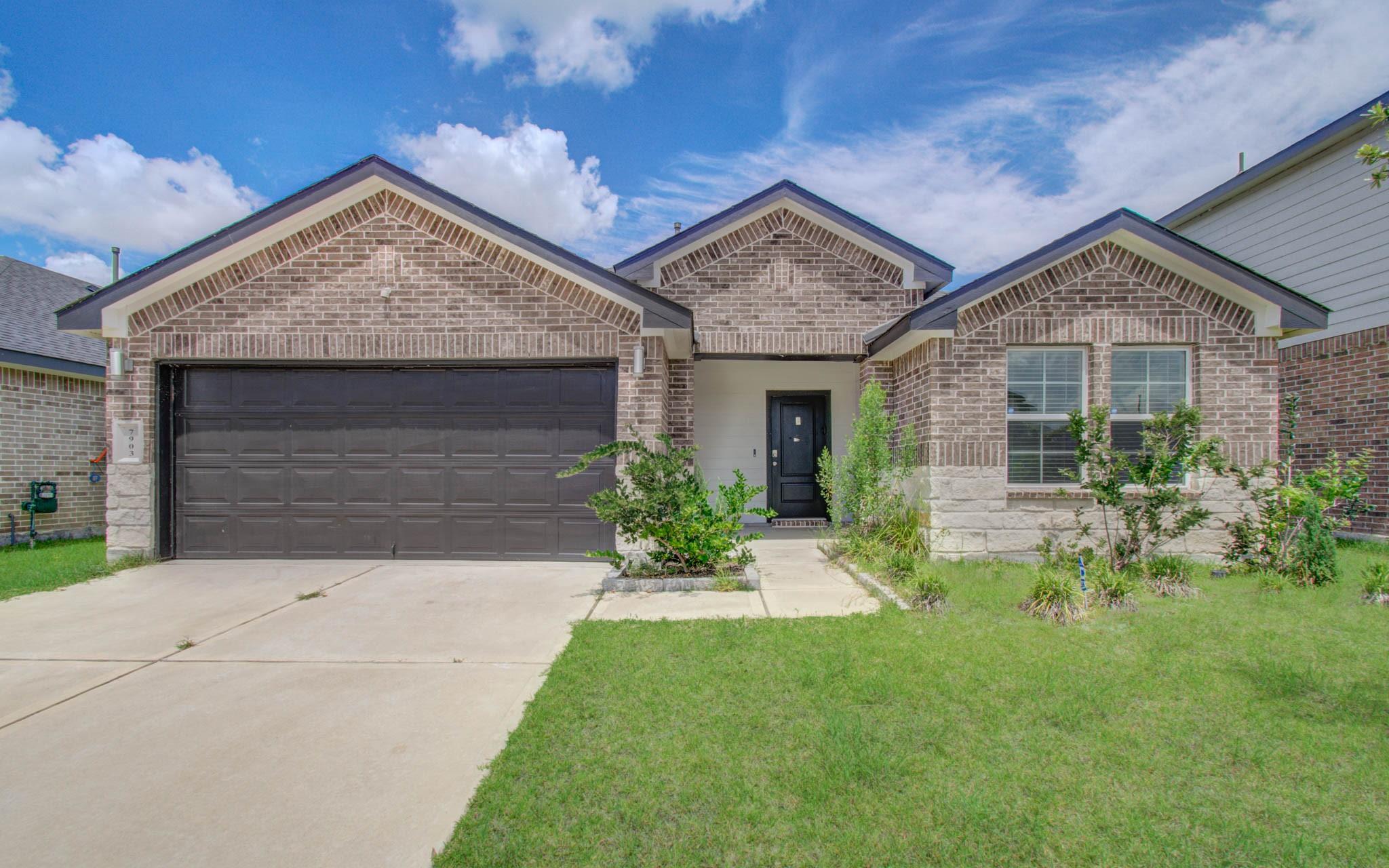 7903 Wrangler Shack Lane