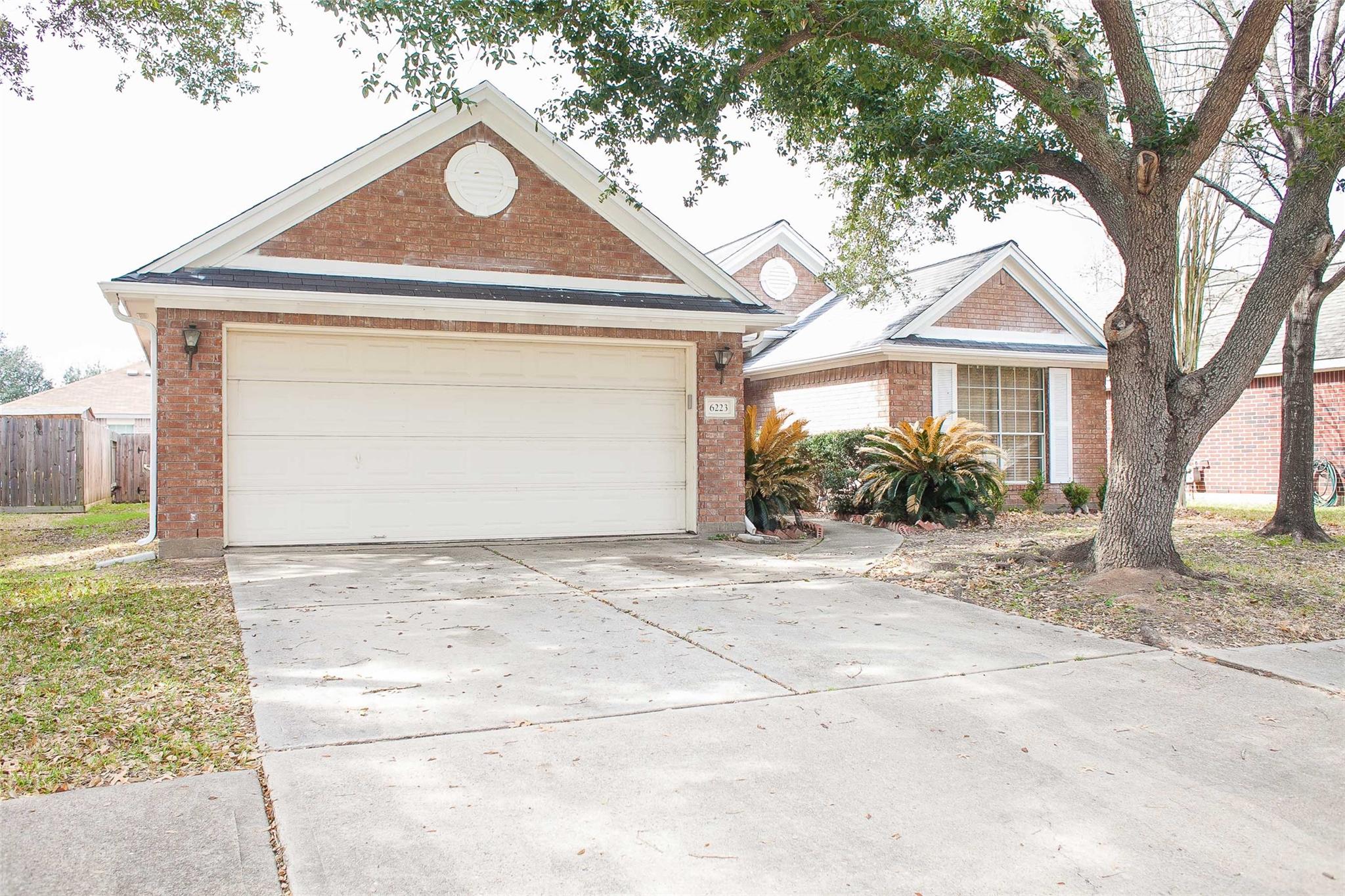 6223 Newbury Drive