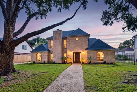 Photo of 707 Cranfield Court, Katy, TX 77450 (MLS # 42375941)