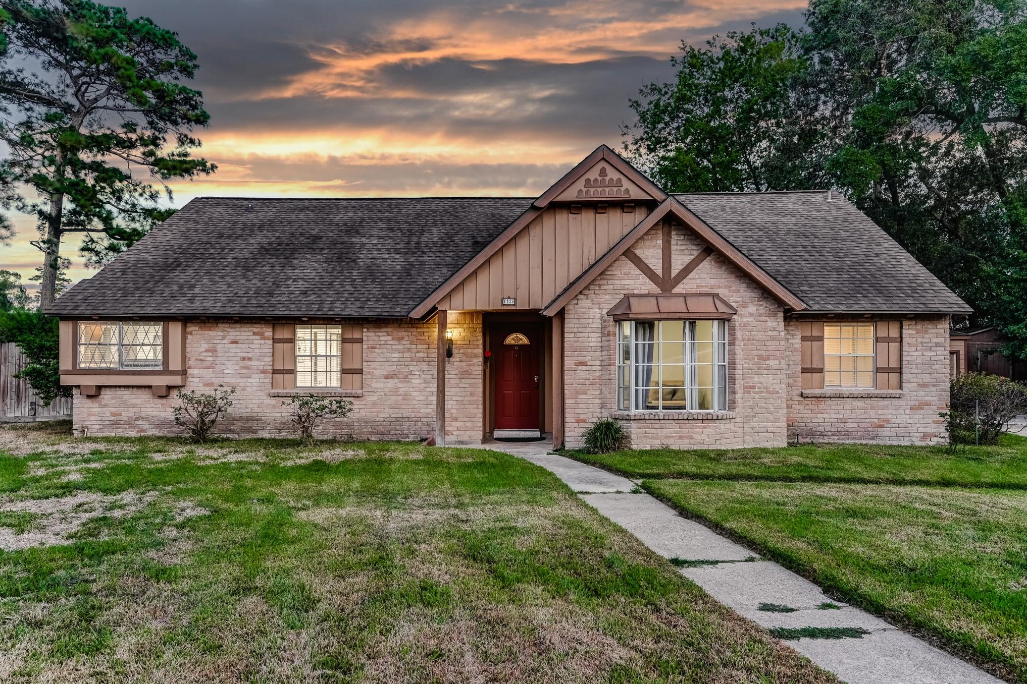 1130 Old Mill Lane