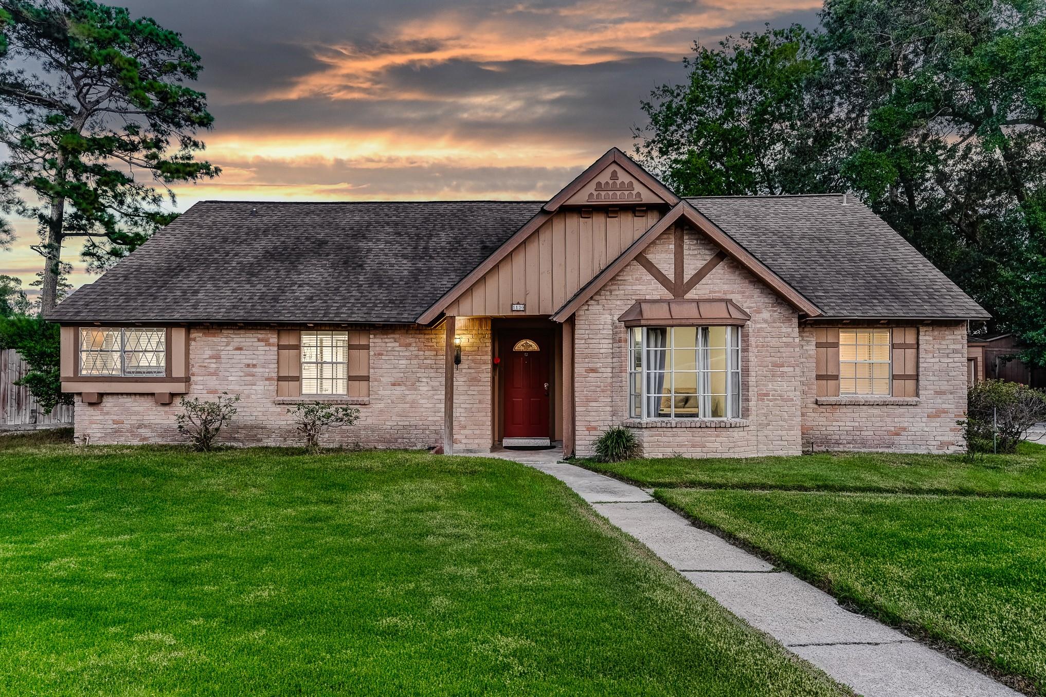 1130 Old Mill Lane