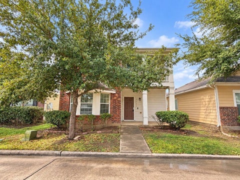 Photo of 1625 Claremont Garden Circle, Houston, TX 77047 (MLS # 83806382)