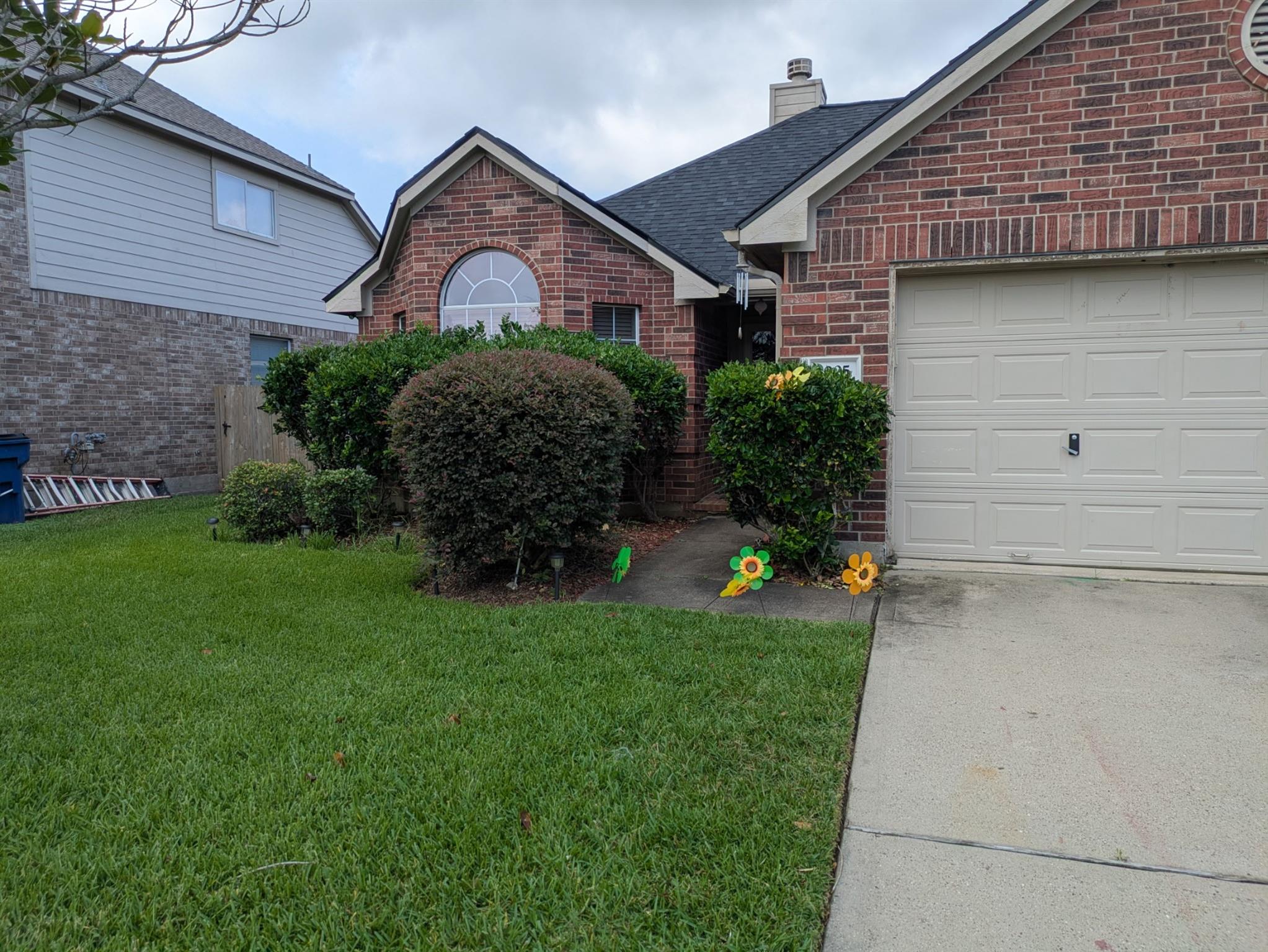 8005 Big Oak Drive