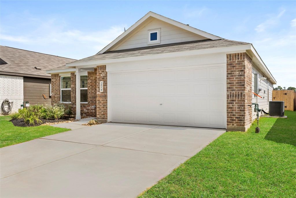 Photo of 274 Douglas Hills Drive, Magnolia, TX 77354 (MLS # 91568043)