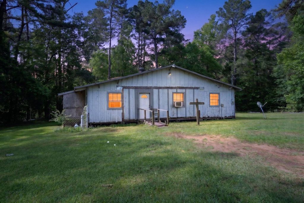 Photo of 8854 Hwy 190, Woodville, TX 75979 (MLS # 94039907)
