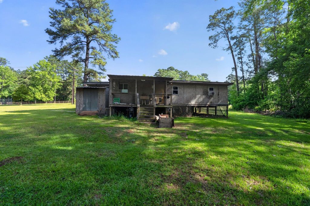 Photo of 8854 Hwy 190, Woodville, TX 75979 (MLS # 94039907)