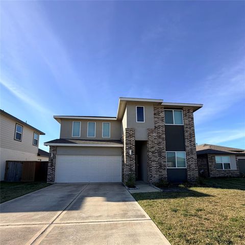 Photo of 10610 Great Basin Drive, Rosharon, TX 77583 (MLS # 22154240)