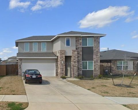Photo of 10610 Great Basin Drive, Rosharon, TX 77583 (MLS # 22154240)