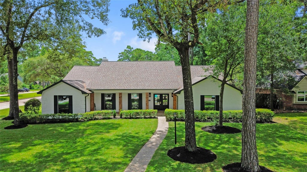 Photo of 6203 Fawnwood Drive, Spring, TX 77389 (MLS # 25570217)