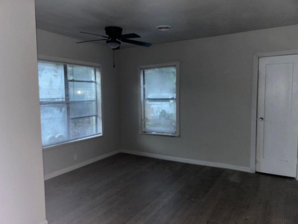 Photo of 3155 Roberts Street St, Beaumont, TX 77701 (MLS # 52230365)