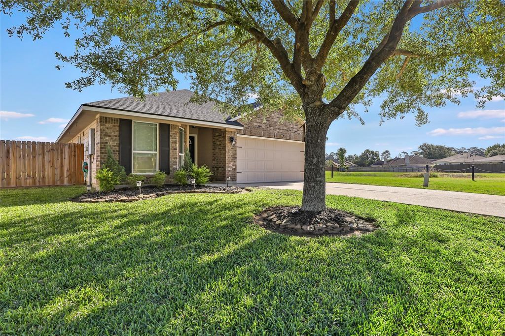 Photo of 21495 Forest Colony Drive, Porter, TX 77365 (MLS # 90082684)